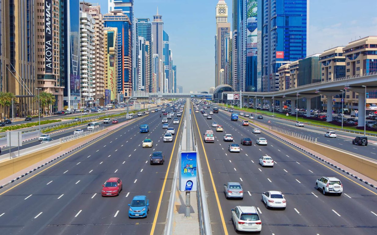 Why Choose Smooth Drives for UAE Road Trips